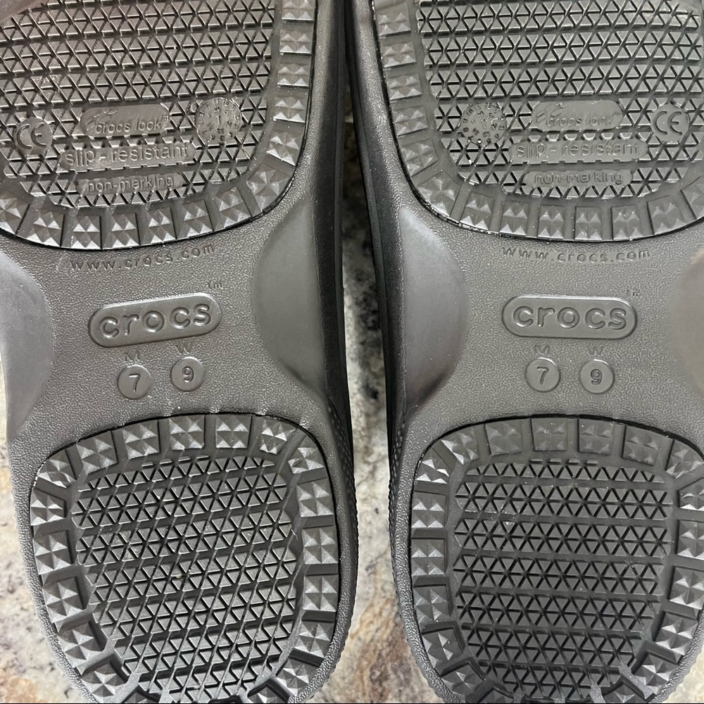 Crocs On The Clock Work Slip On Clogs - Picture 8 of 10